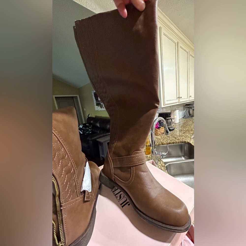 JustFab Zuri Brown boots Women’s Size 9.5